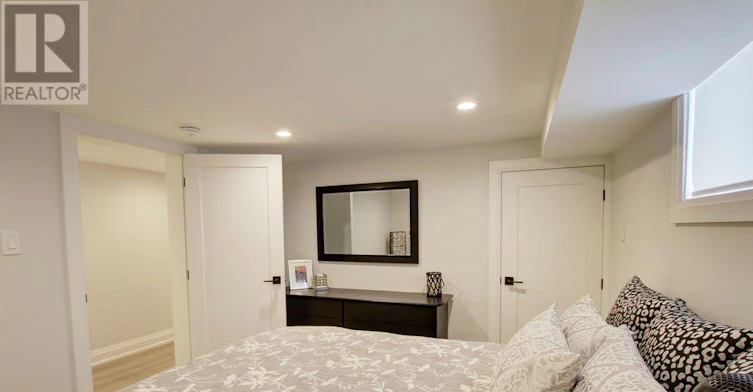 2-164 Maurice Drive, Oakville, ON, L6K 2W9 - 27