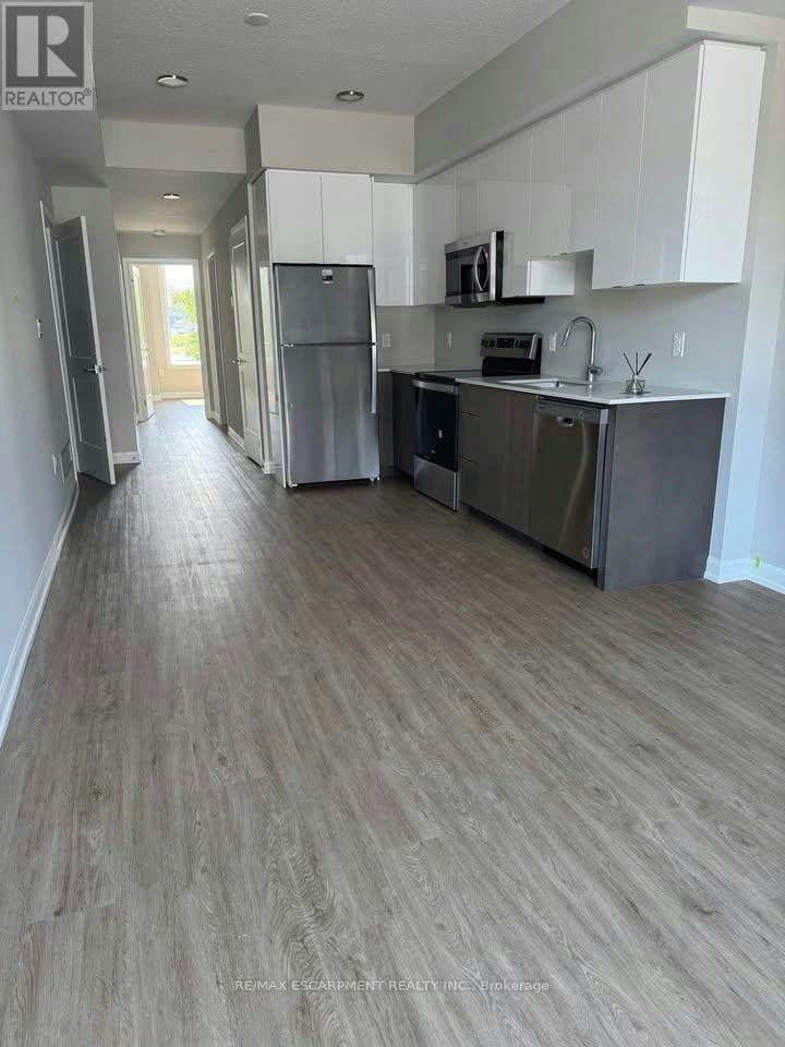 115-708 Woolwich Street, Guelph, ON, N1H 0C8 - 4