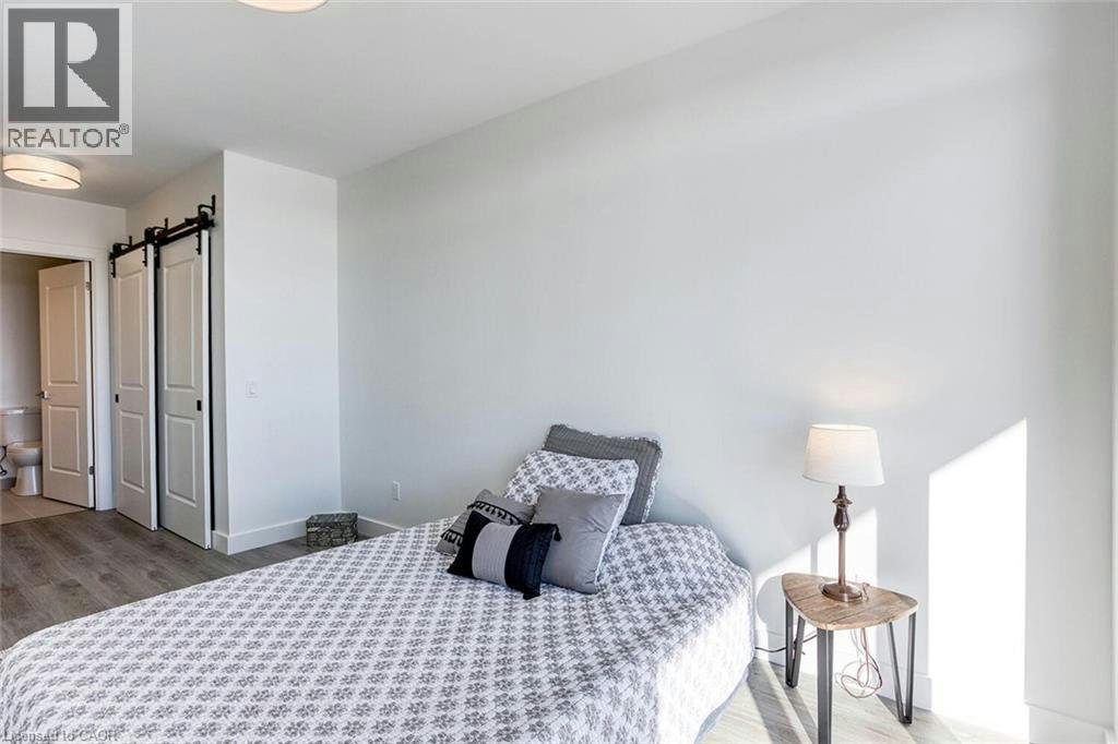 1009-15 Glebe Street, Cambridge, ON, N1S 2L8 - 28