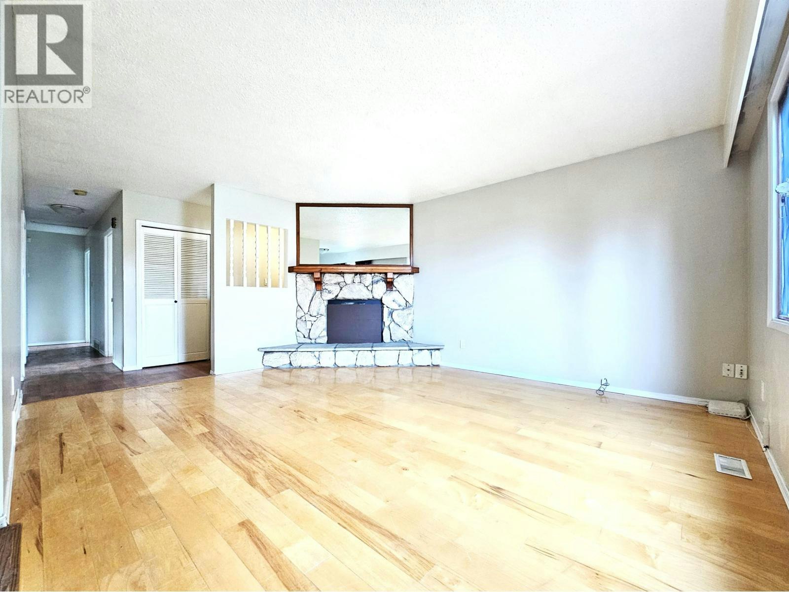 1401 Fraser Crescent, Prince George, BC, V2M 3Y1