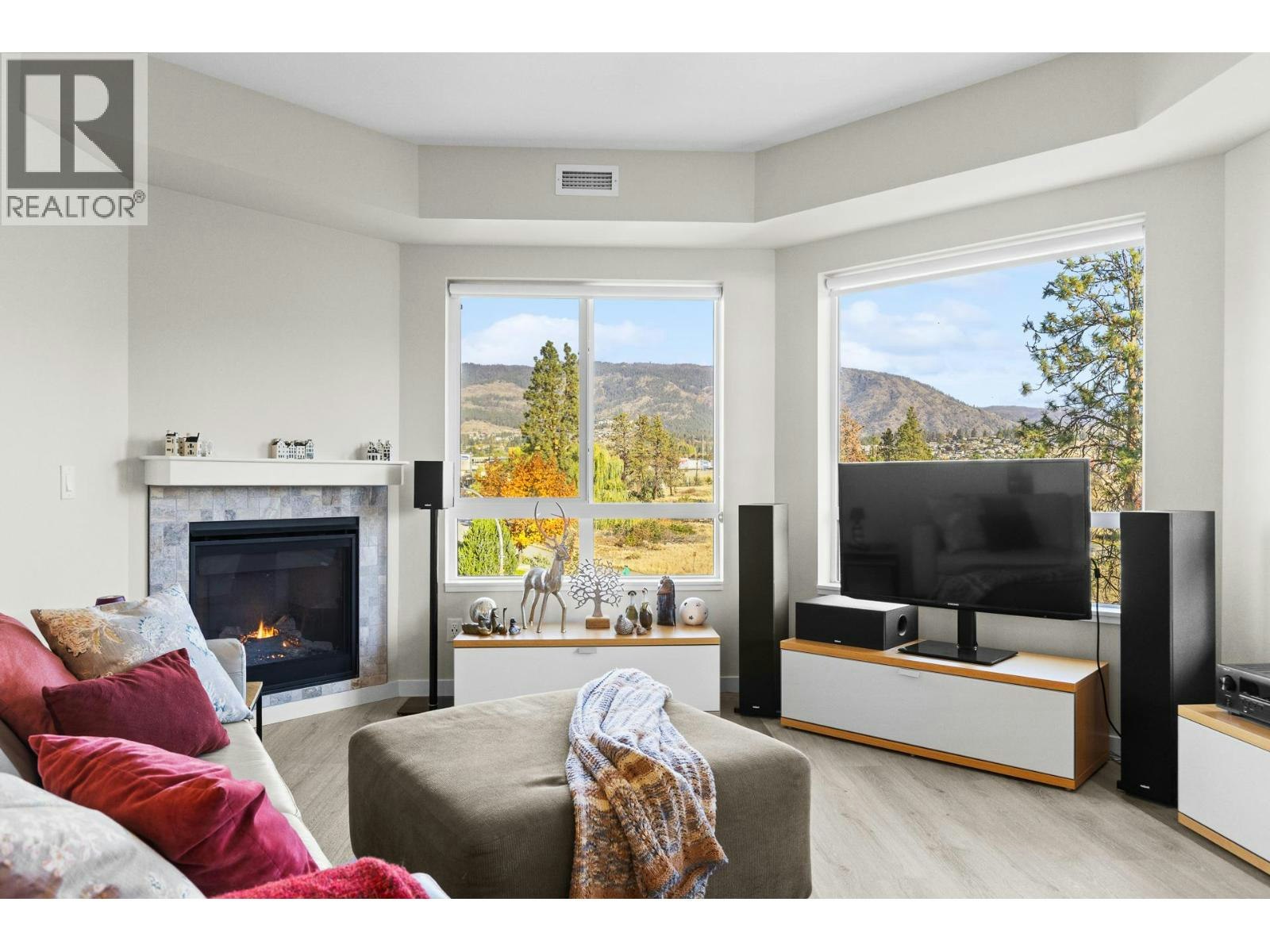 307-2301 Carrington Road, West Kelowna, BC, V4T 0E2