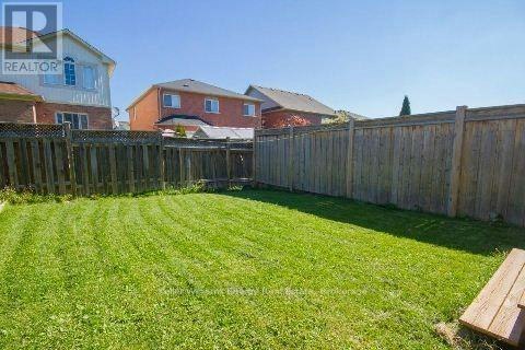 93 Robideau Place, Whitby, ON, L1R 3G7 - 16