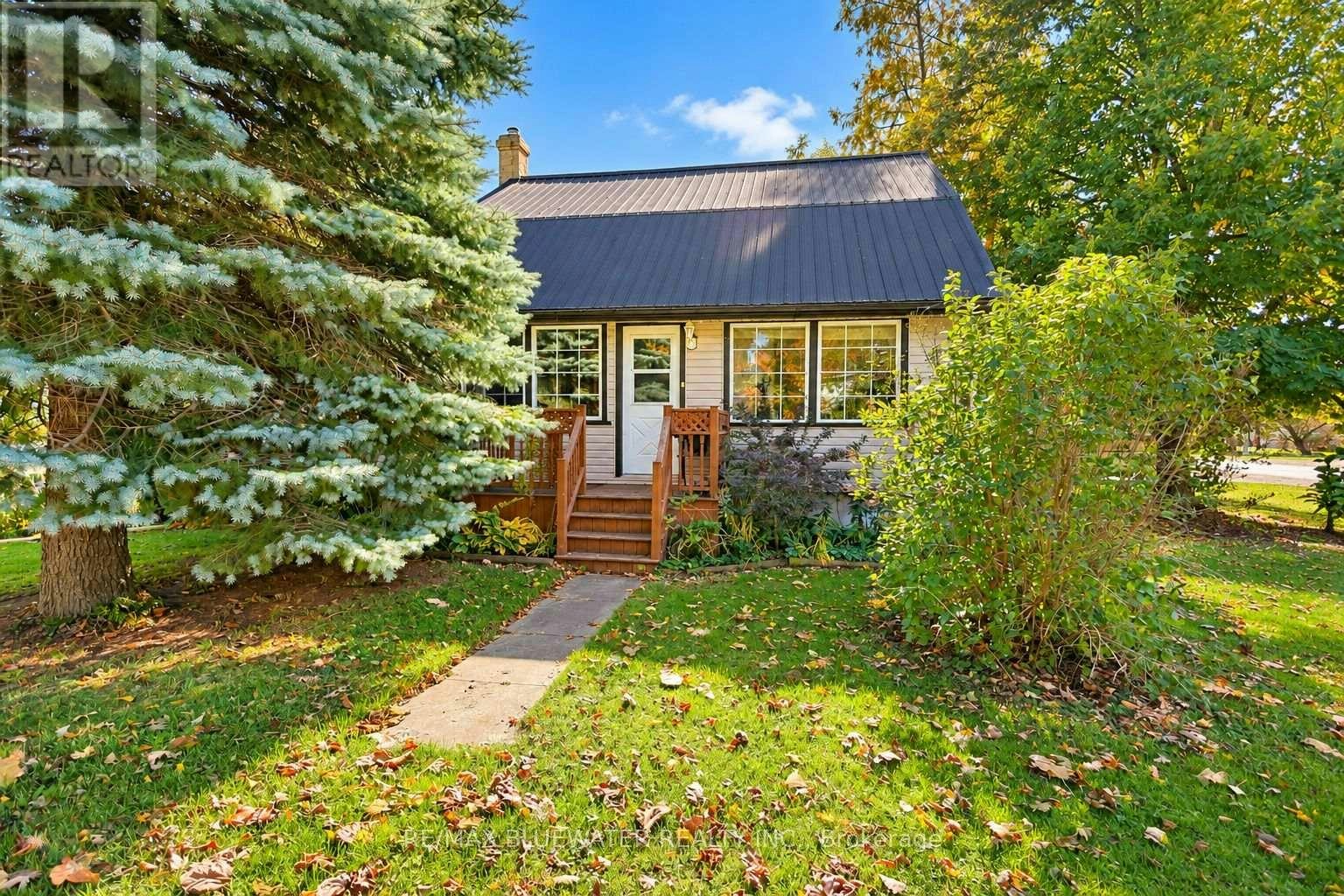 1601 Greenway Drive, Exeter, ON, N0M 2K0