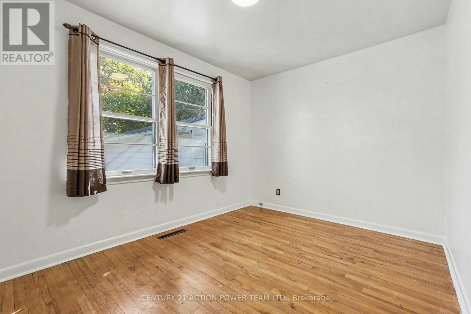 1821 Haig Drive W, Ottawa, ON, K1G 2J2 - 10