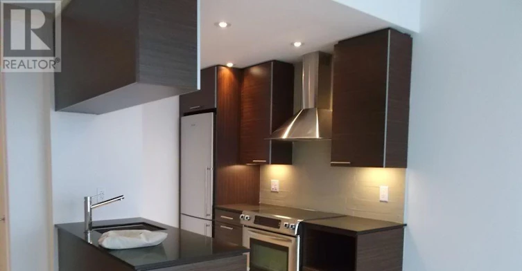 1009-1 Market Street, Toronto, ON, M5E 0A2 - 8