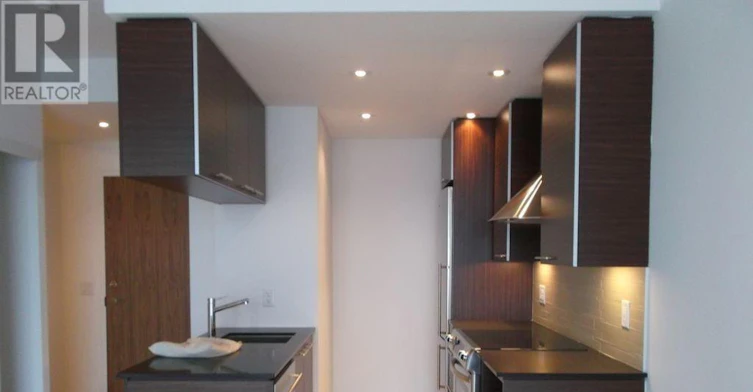 1009-1 Market Street, Toronto, ON, M5E 0A2 - 9