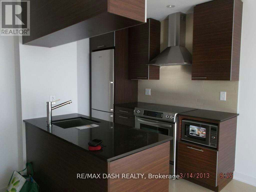 1009-1 Market Street, Toronto, ON, M5E 0A2 - 4