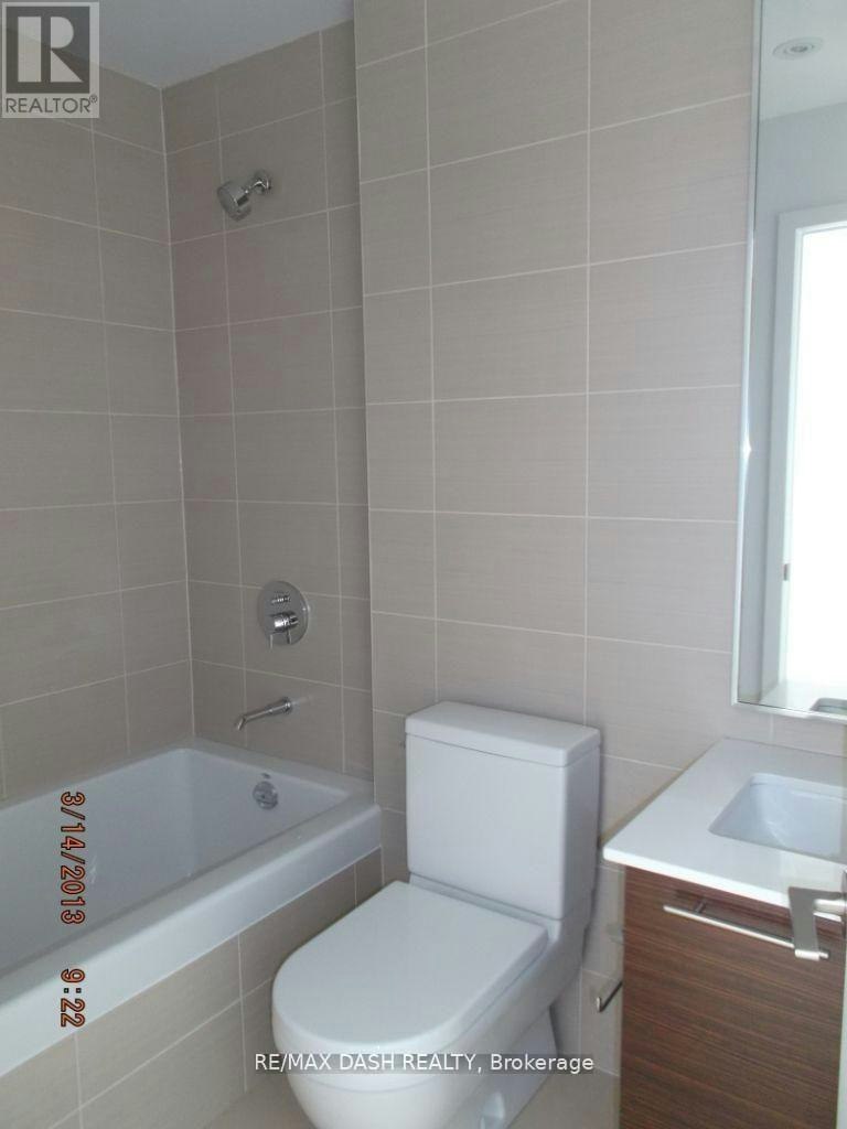 1009-1 Market Street, Toronto, ON, M5E 0A2 - 14