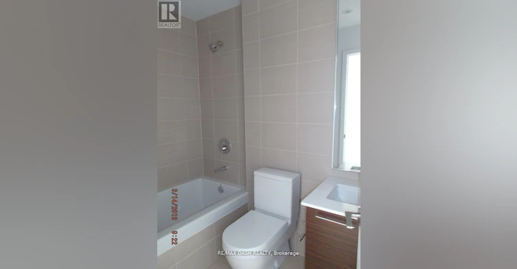 1009-1 Market Street, Toronto, ON, M5E 0A2 - 14
