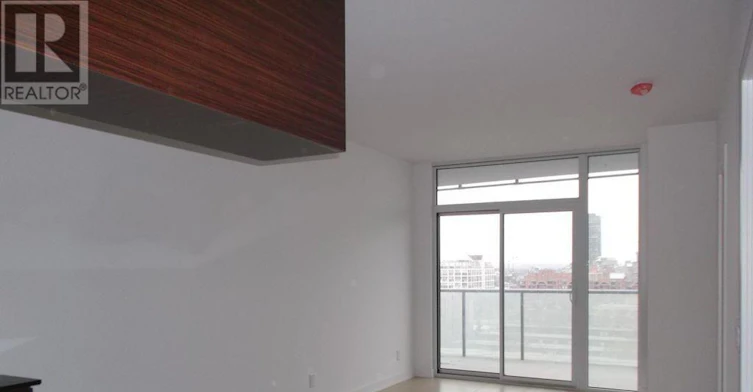 1009-1 Market Street, Toronto, ON, M5E 0A2 - 10
