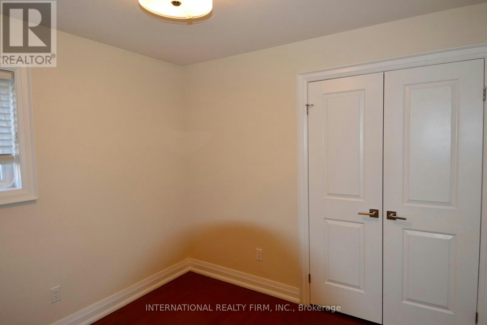 MAIN FLOOR-24 Duggan Avenue, Toronto, ON, M4V 1Y2 - 14