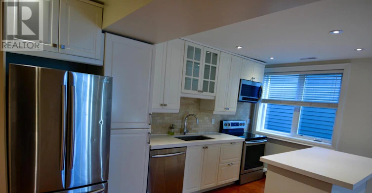 MAIN FLOOR-24 Duggan Avenue, Toronto, ON, M4V 1Y2 - 22