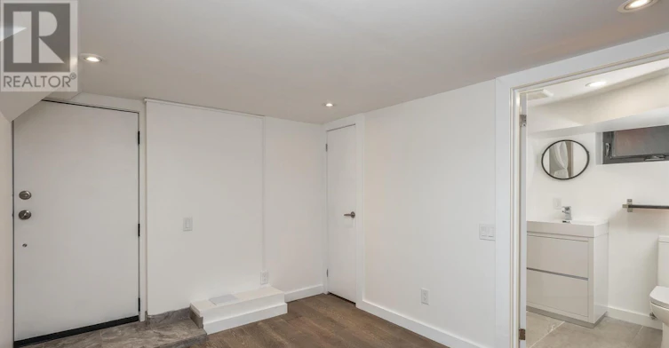 LOWER LEVEL-1654 Gerrard Street E, Toronto, ON, M4L 2A8 - 18