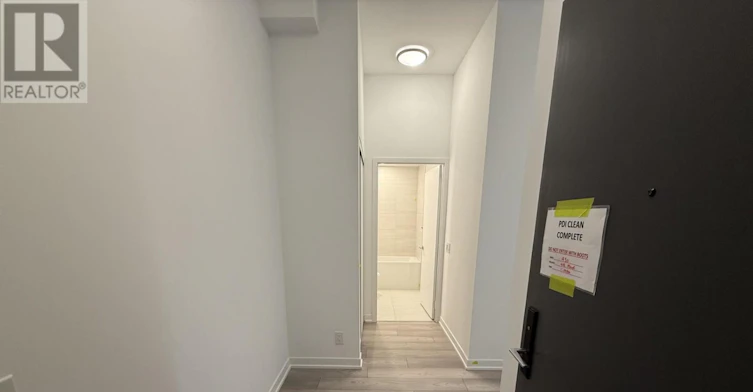 430-285 Dufferin Street W, Toronto, ON, M6K 1E6 - 4