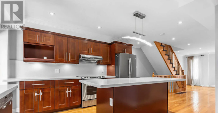 37 Birdstone Crescent, Toronto, ON, M6N 5H5