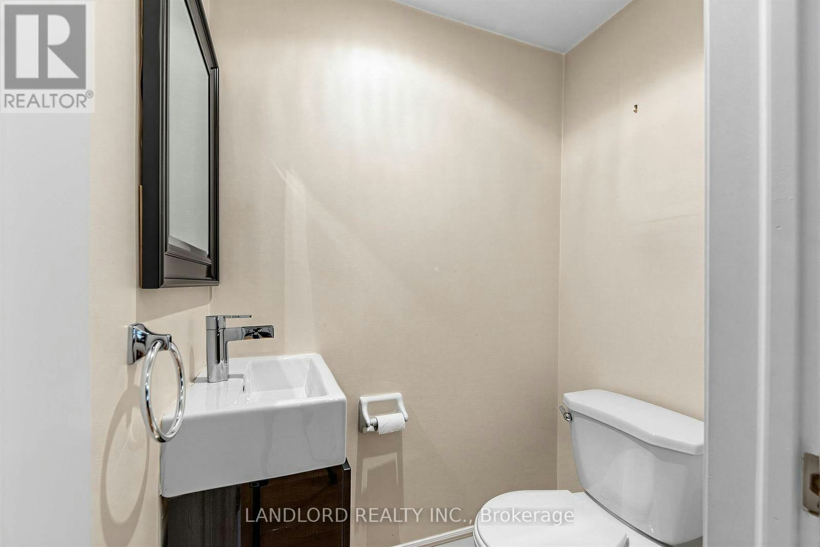 37 Birdstone Crescent, Toronto, ON, M6N 5H5 - 18