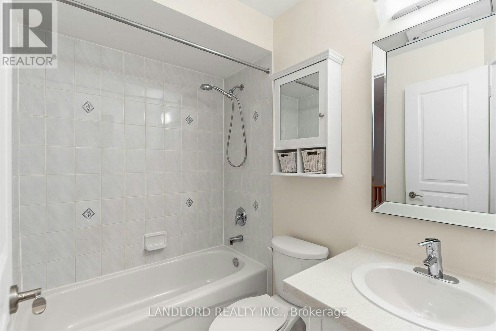 37 Birdstone Crescent, Toronto, ON, M6N 5H5 - 13