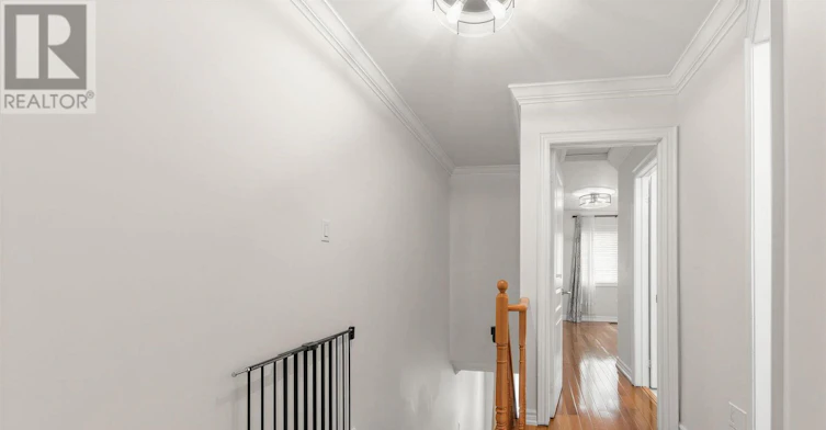 37 Birdstone Crescent, Toronto, ON, M6N 5H5 - 7