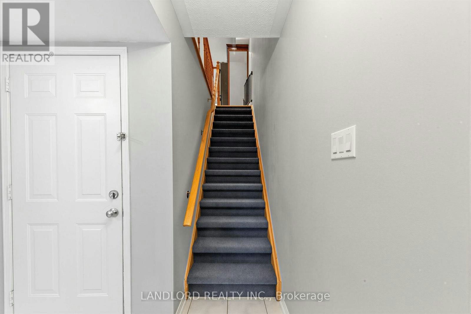 37 Birdstone Crescent, Toronto, ON, M6N 5H5 - 14