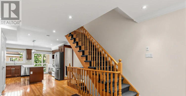 37 Birdstone Crescent, Toronto, ON, M6N 5H5 - 2