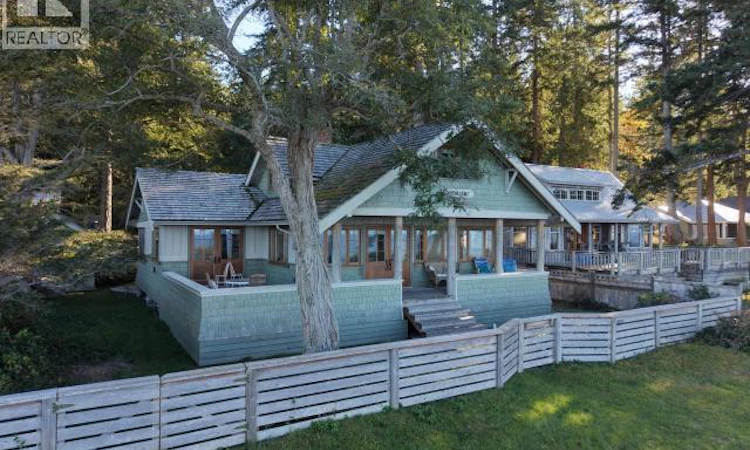 3054 Malaspina Promenade