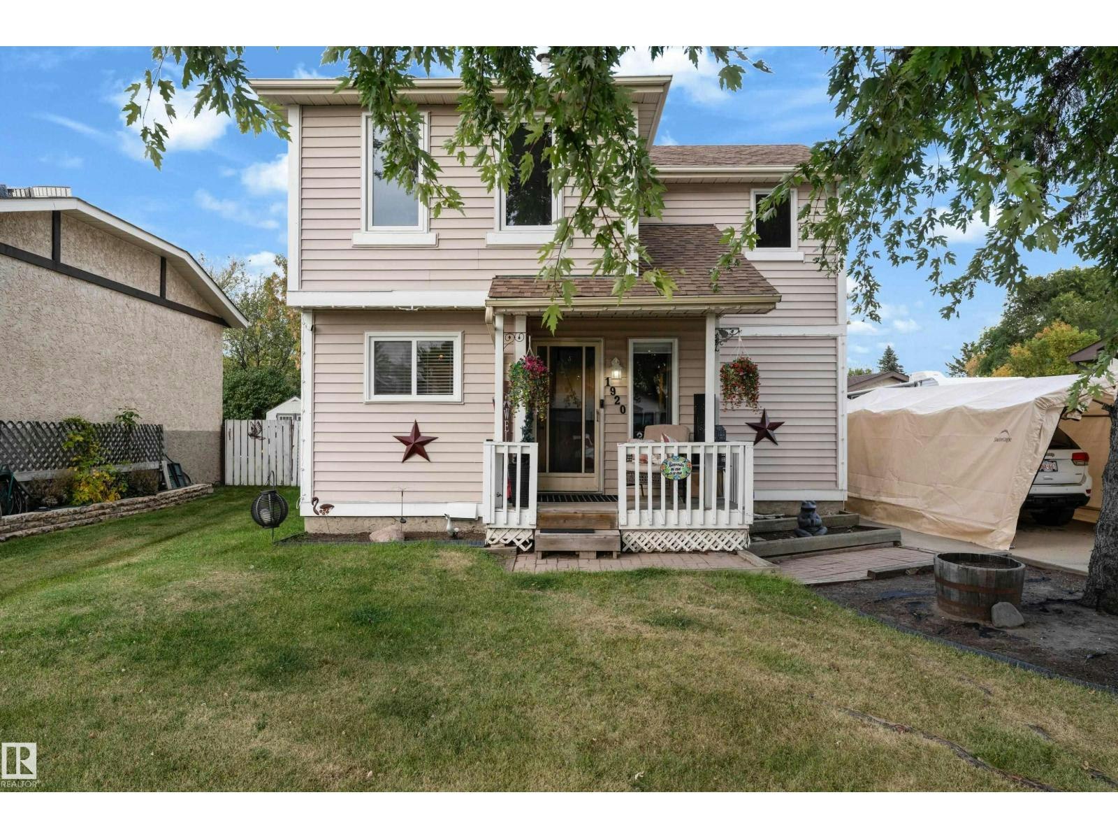 1920 145 Avenue NW, Edmonton, AB, T5Y 1V3