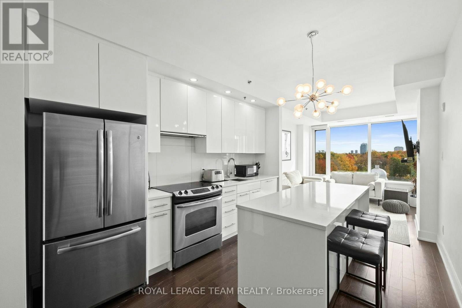 702-108 Richmond Road, Ottawa, ON, K1Z 0B3 - 11