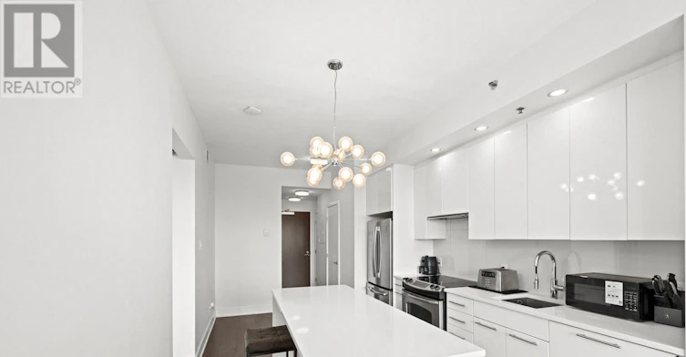 702-108 Richmond Road, Ottawa, ON, K1Z 0B3 - 16