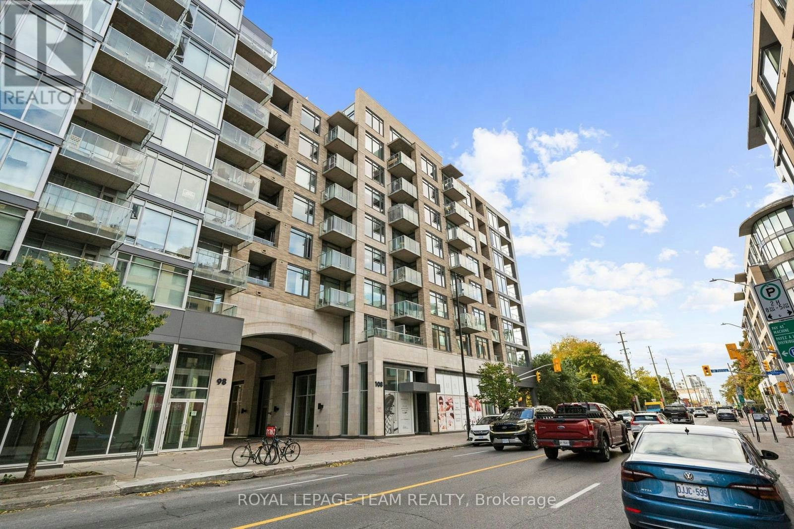 702-108 Richmond Road, Ottawa, ON, K1Z 0B3
