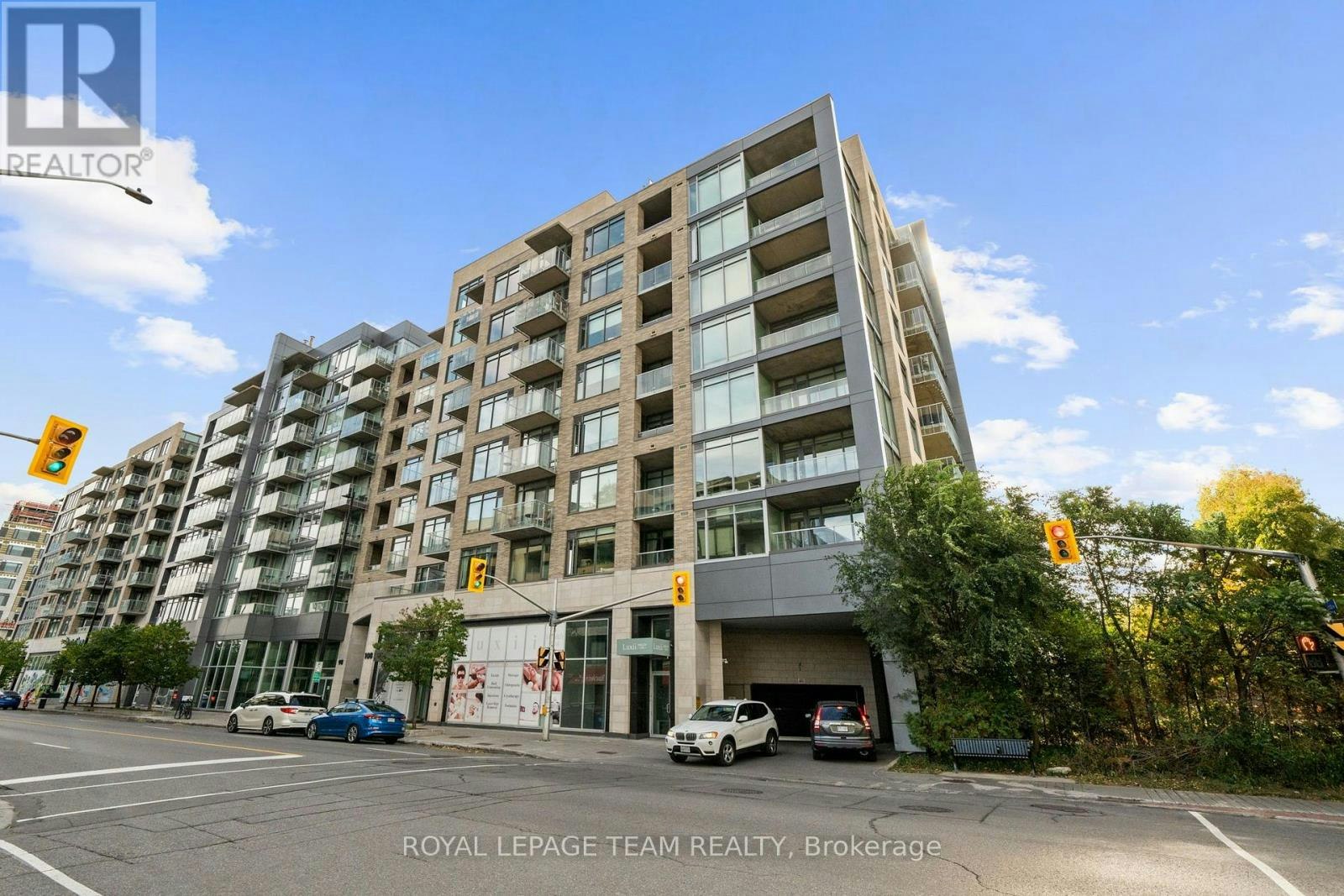 702-108 Richmond Road, Ottawa, ON, K1Z 0B3 - 2