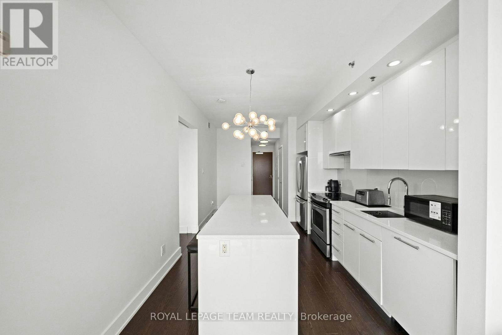702-108 Richmond Road, Ottawa, ON, K1Z 0B3 - 15