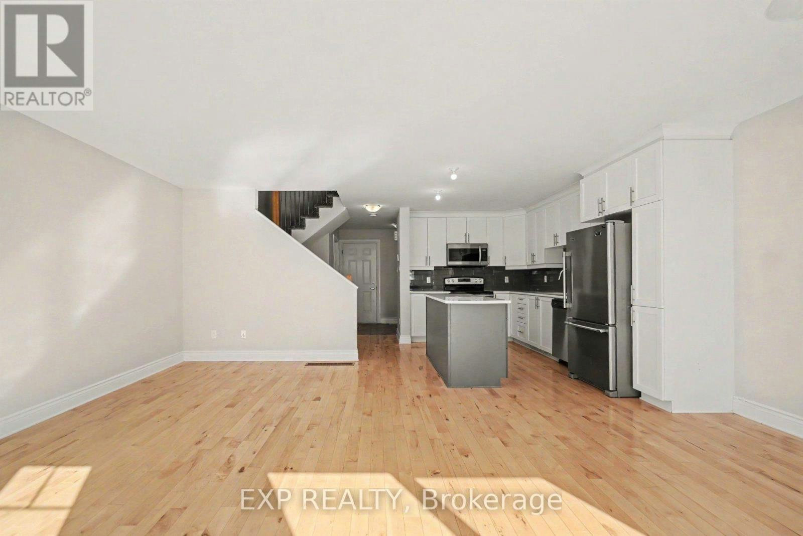 202 St Malo Place, Russell, ON, K0A 1W0 - 7