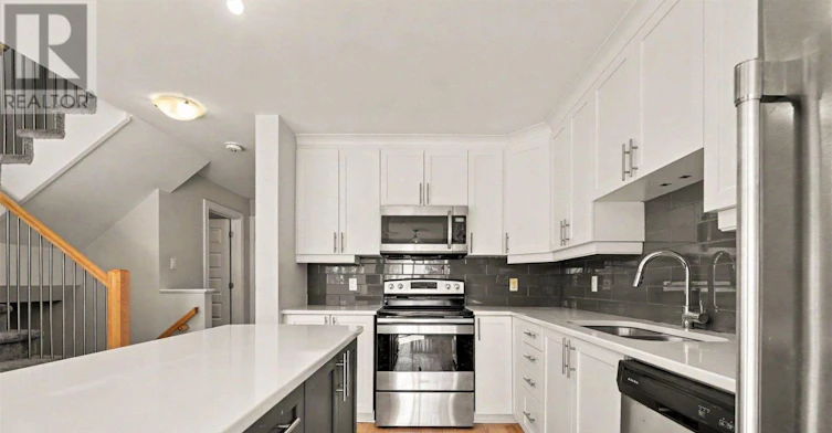 202 St Malo Place, Russell, ON, K0A 1W0 - 13