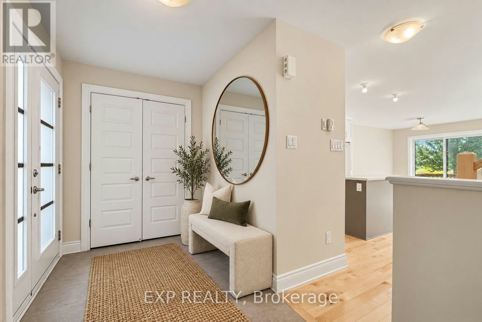 202 St Malo Place, Russell, ON, K0A 1W0 - 3