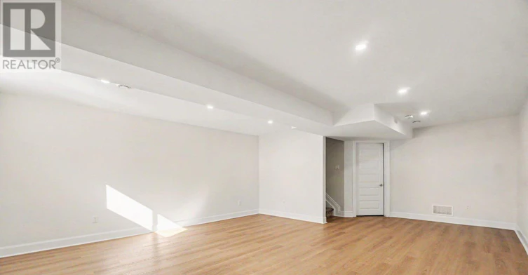 202 St Malo Place, Russell, ON, K0A 1W0 - 34