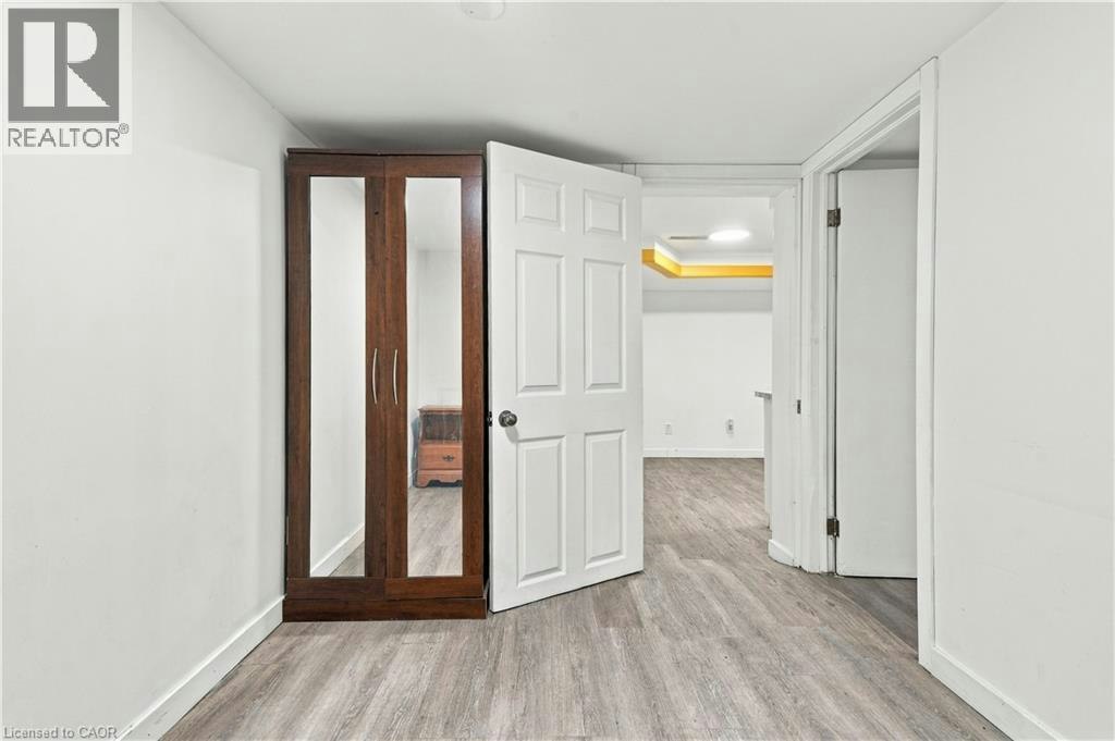 2-168 Fifth Avenue, Kitchener, ON, N2C 1P7 - 8