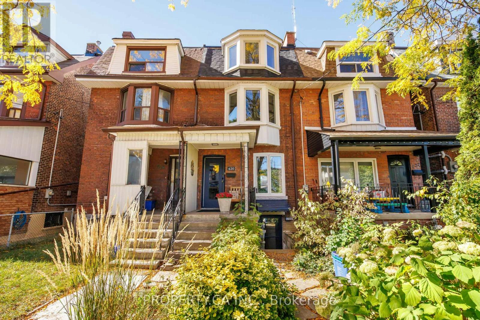620 Crawford Street, Toronto, ON, M6G 3K2