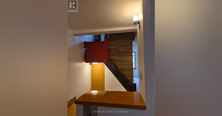 UPPER-122 Arundel Avenue, Toronto, ON, M4K 3A4 - 10