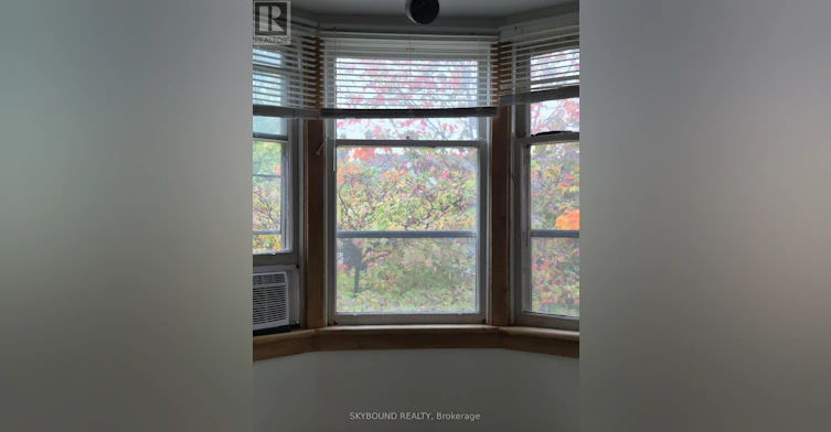 UPPER-122 Arundel Avenue, Toronto, ON, M4K 3A4 - 12