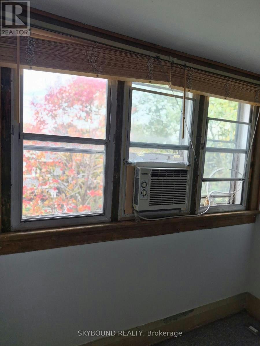 UPPER-122 Arundel Avenue, Toronto, ON, M4K 3A4 - 13