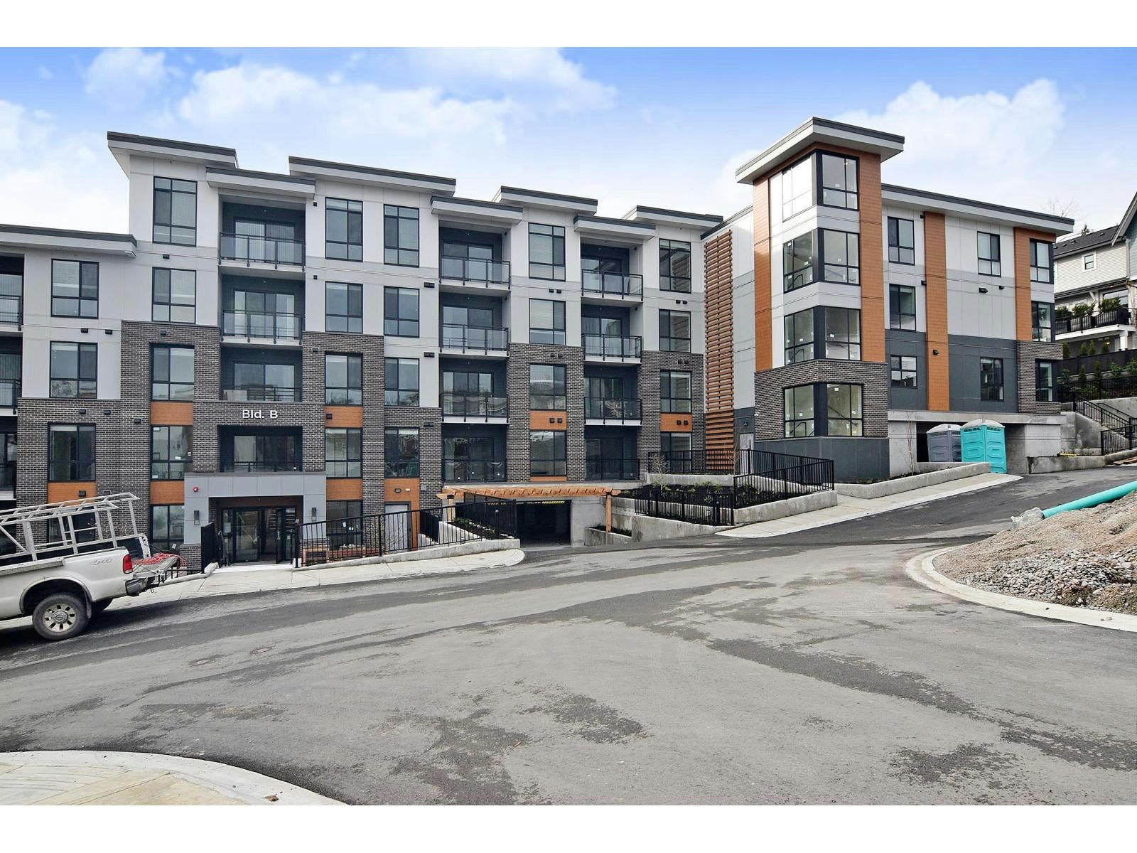 B408-20087 68 Avenue, Langley, BC, V3Y 0Y3