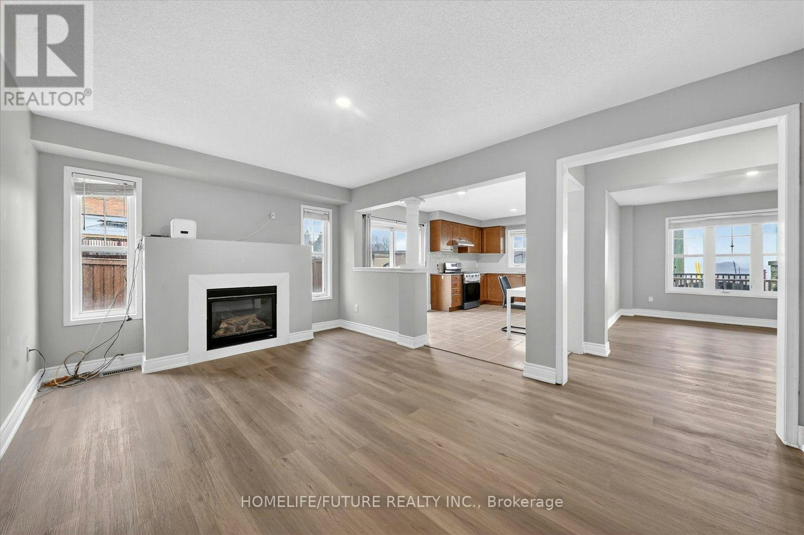 939 Miller Park Avenue, Bradford West Gwillimbury, ON, L3Z 0L6 - 12