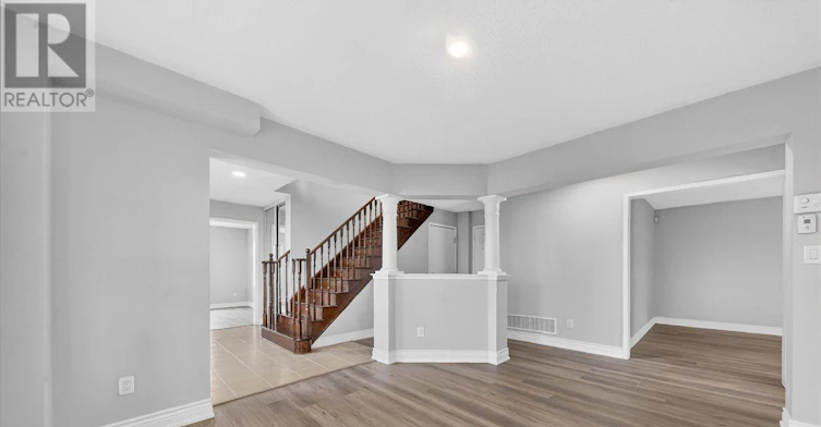 939 Miller Park Avenue, Bradford West Gwillimbury, ON, L3Z 0L6 - 10