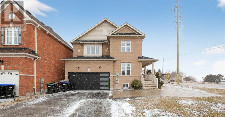939 Miller Park Avenue, Bradford West Gwillimbury, ON, L3Z 0L6