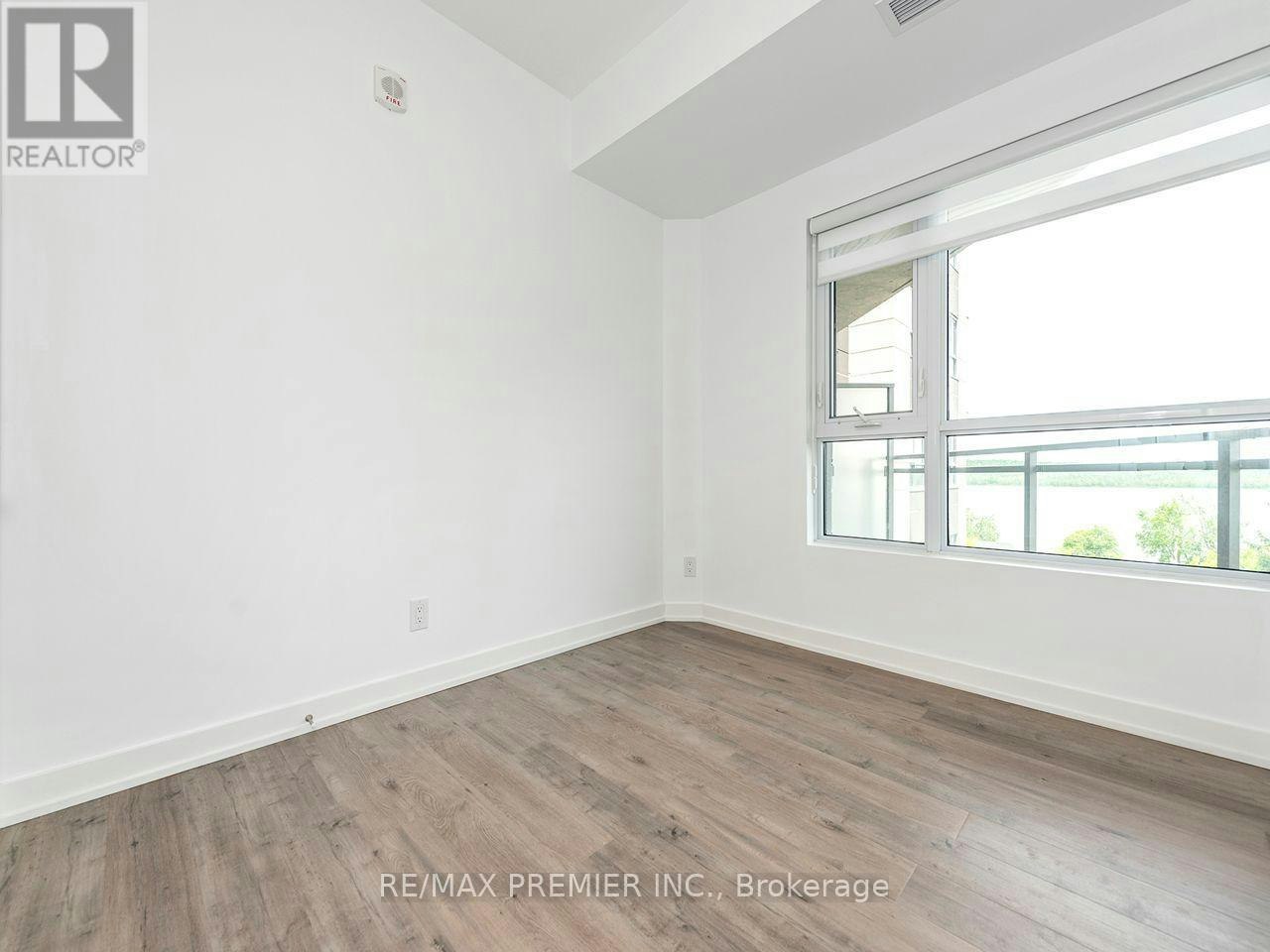 408-56 Lakeside Terrace, Barrie, ON, L4M 7B9 - 34