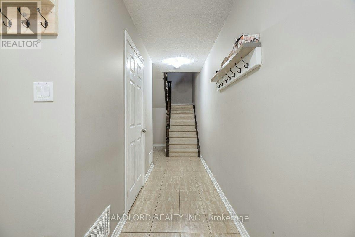 28-181 Plains Road W, Burlington, ON, L7T 0B1 - 5