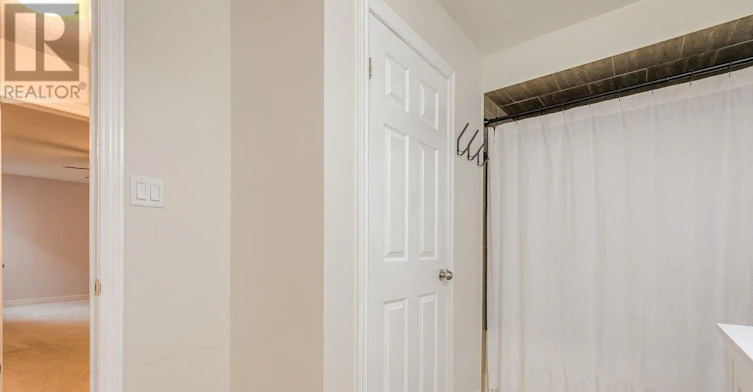 28-181 Plains Road W, Burlington, ON, L7T 0B1 - 29