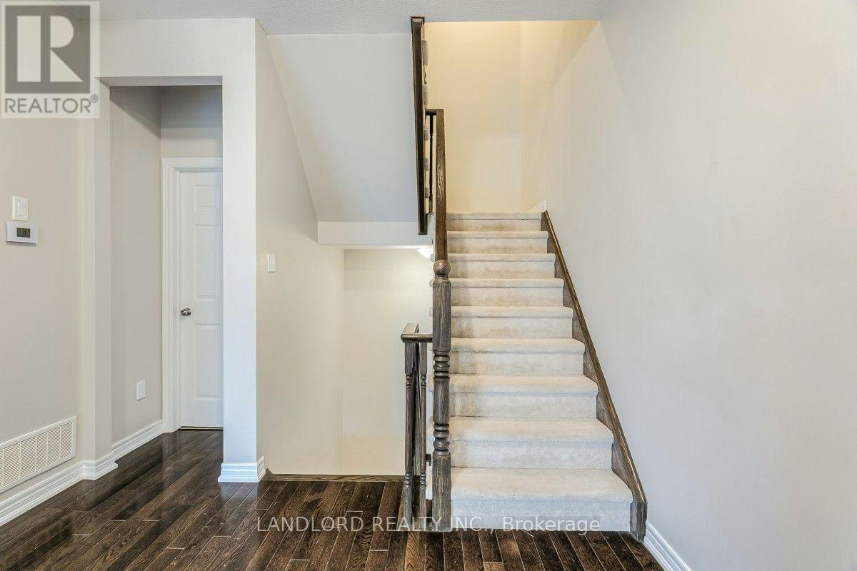 28-181 Plains Road W, Burlington, ON, L7T 0B1 - 19