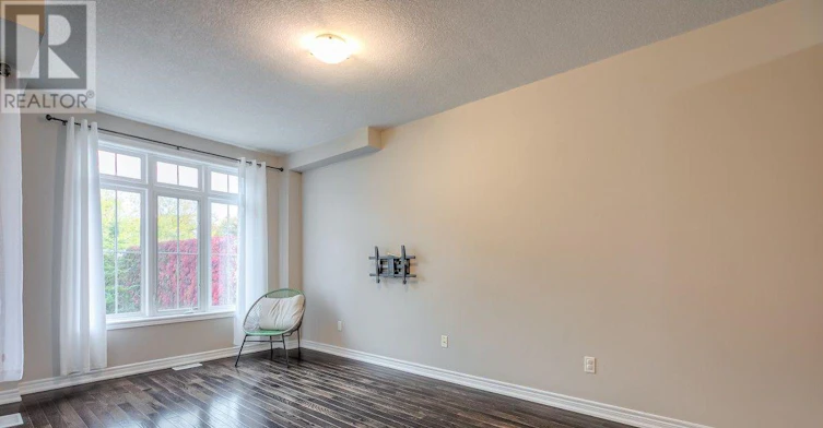 28-181 Plains Road W, Burlington, ON, L7T 0B1 - 10
