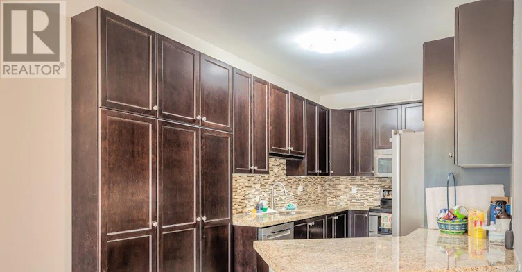 28-181 Plains Road W, Burlington, ON, L7T 0B1 - 13